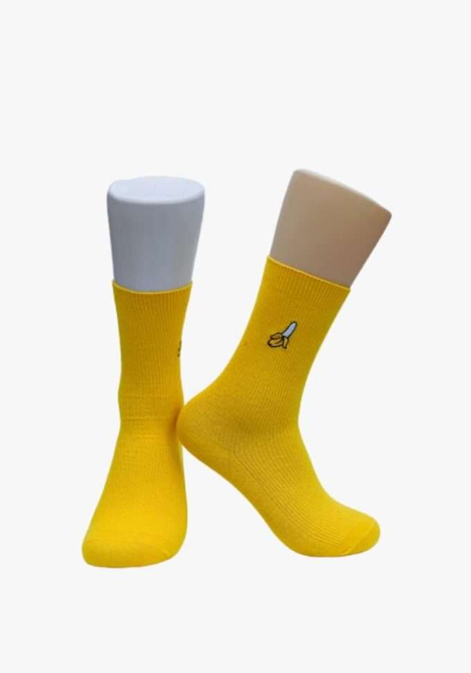 yellow-banana-smiley-socks