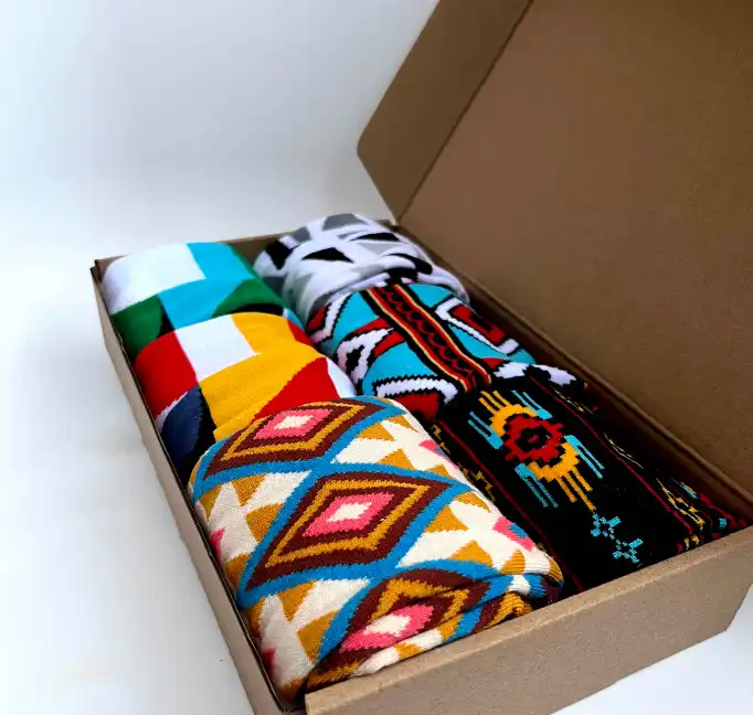 circles-to-triangles-geometry-socks