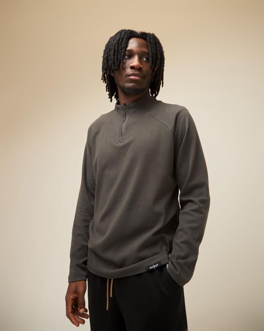 pause-zip-top-grey